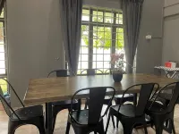 Lot 942 - A'Famosa Melaka Villa Pool KTV WIFI 5 ROOM 2BR