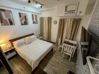 COZY Condo/Room in La Bella Tagaytay - Hostales