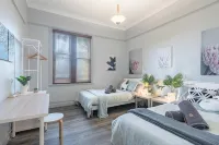 Sunny Private Rooms – Steps to Train, Shops & Park - Park Yeri