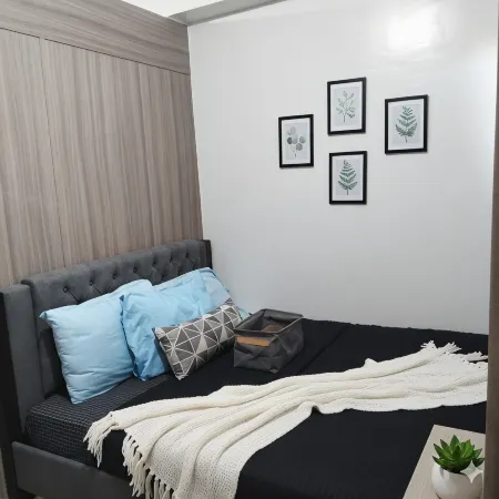 Mall of Asia - Aseana Residences SHORE APARTMENTS