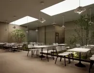 花溪谷温泉ホテル（新郷新飛大道振興コミュニティ文化広場）