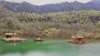 雲冰山滙源客棧