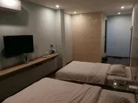 Liuzhou Xingfa Hotel - Inns