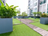 Locals ChiangMai Central Airport Plaza Hotel dekat Bandar Udara Internasional Chiang Mai