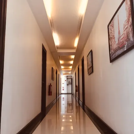 LIVEWIRE PLANET SUITES