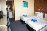 Coorrabin Motor Inn - Wifi