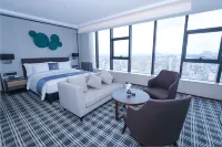 H Hotel