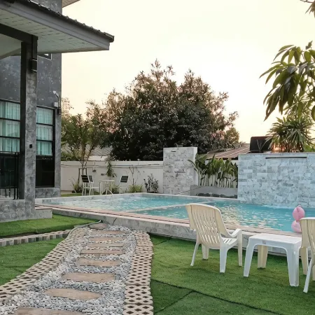 Loft life pool villa