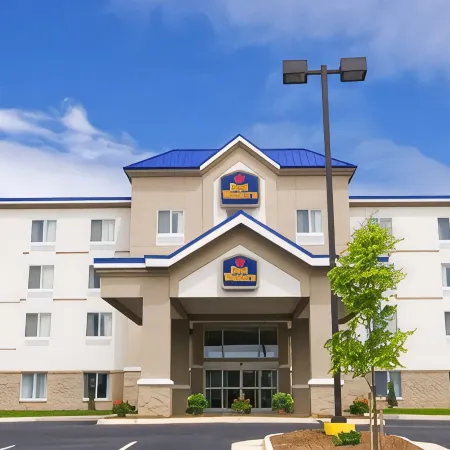 Best Western Plus Waynesboro Inn  Suites Conference Center