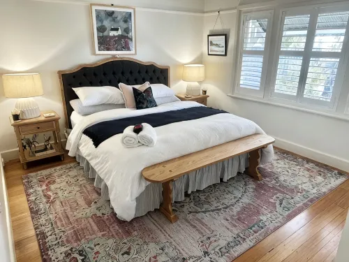 Cosy Winter Escape | Fireplace and Charm