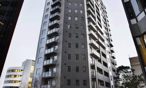 Nesuto St Martins Apartment Hotel
