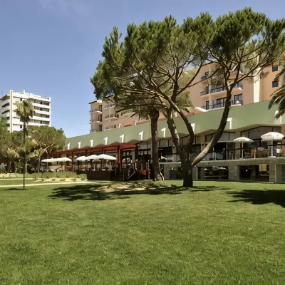 Pestana Alvor Beach Villas, Seaside Resort Hotels near Praia dos Tres Irmaos