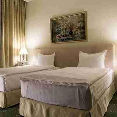 Ar Nuvo Hotel Rooms