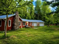 A Peaceful Escape for Outdoor Enthusiasts - Chalets