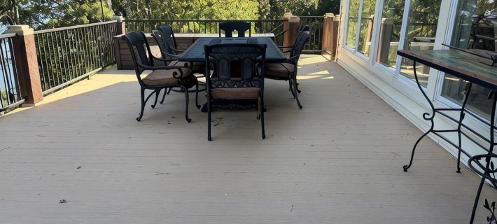 G & P Properties boasts a spacious 5-bedroom house in peaceful Greers Ferry Hotels in Cleburne County