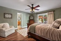 Hiwassee Riverfront 6 Br / 4.5 BA House - 4-Star