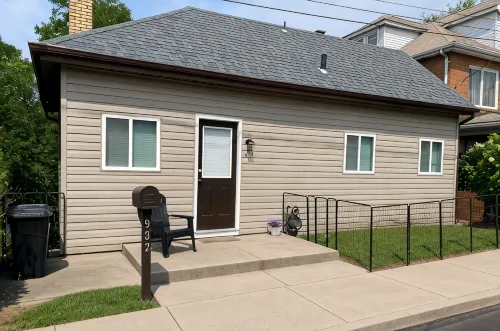 Cozy Urban Bungalow-Near Pit Airport, Stadiums, Parks & Museums! Pet Friendly!