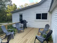 The Winterbrook Mountain House.Bike Week Garage Owls Nest Golf 캠턴 호텔