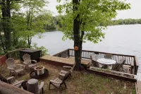 Lakefront • Sunset • Orv Trail • Hot Tub • Dogs OK - Wifi