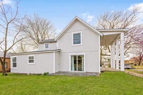 Elle House4 Bedroom House in Historic Downtown Siloam Springs - 4-Sterne