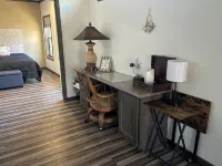 Cozy rustic cabin field views jetted tub romantic luxury rainfall shower - salle de sport