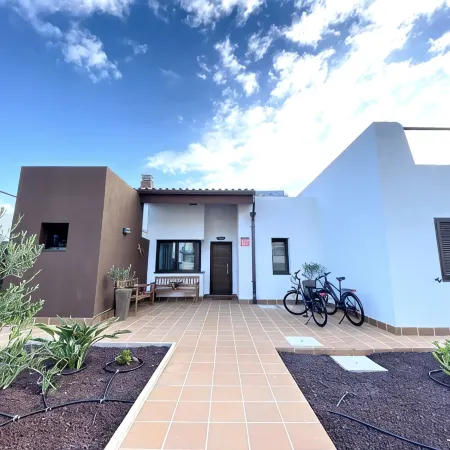Villa Chocolate - Privacy with sea and golf course view and heated pool