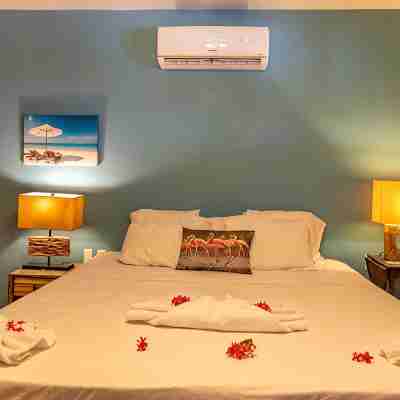 Latitude Adjustment - Ocean View, Surrounded by Bonaire Nature! Rooms