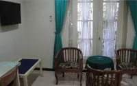Hotel Trio