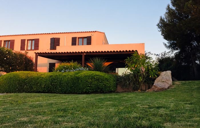 WONDERFUL VILLA ON THE SEA 8/10 PEOPLE