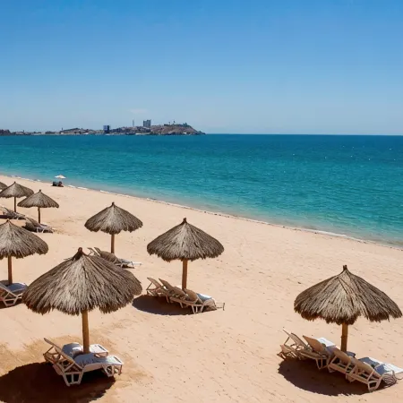 Oceanfront. Open Floorplan. Sandy Beach. Las Palomas Golf Resort, Rocky Point MX