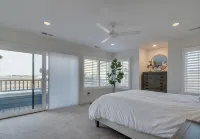 Bayfront, Sleeps 10, Boat Slip, 3 Br/2.5 Bath, Main Pool Open after Labor Day - 4-Star