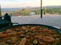 Elegant Villa W/ Views Of The Mediterranean, Gibraltar, Beach & Sotogrande Port Hotels in San Roque