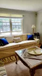 Spacious 4 BR Home, Steps to Lagoon, Minutes to Downtown Oak Bluffs and Beaches!