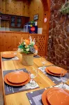 Don Hotel - Cho phép mang theo thú cưng