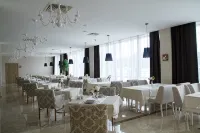 Aqua-Minsk Hotel - Mountain view