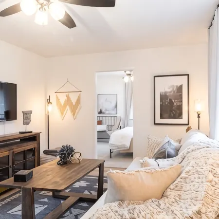 New! Spacious Home, Close to Downtown!