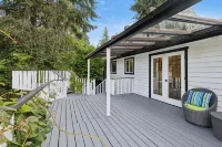 Charming 1-Bedroom House in Lovely Burien with  High Speed WiFi, - 3-Sterne