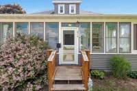 Cape Code Home Kewaunee Near Door County - WiFi