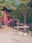 Cozy Cottage Cabin with Wood Burning Fireplace - Pet Friendly! Charming Updates!