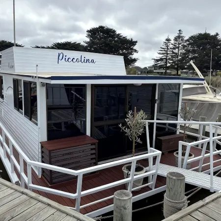 Piccolina Floating Accomodation