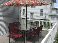 Location! Location! Location!  5 Bedroom Home 1 Block From Downtown Decorah Các khách sạn ở Decorah