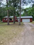 Beautiful Cabin near the AuSable River/Kayaks Included
