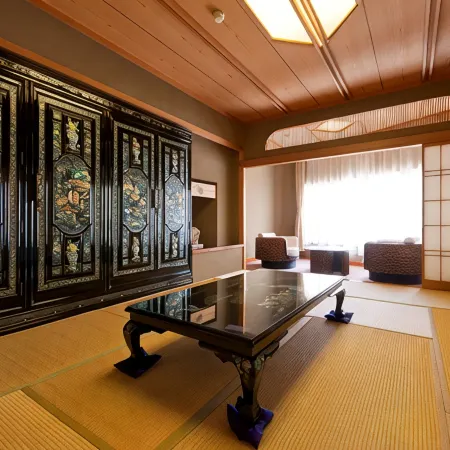 HOTEL　KANICHI