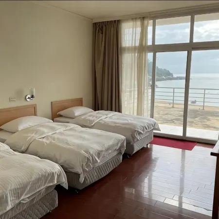 Old Harbour Hostel