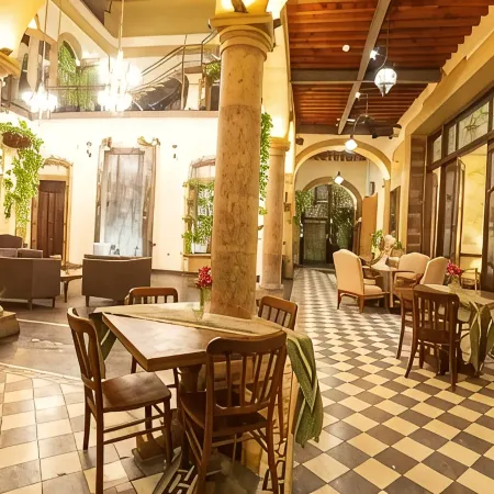 Casa Pedro Loza