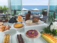 Hotel Sans Souci - breakfast