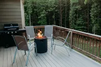 Whole home on 5 acres. Minutes from vineyards, SNP, and CHO airport. 30 min UVA - Boutique