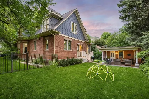Pet-Friendly! Stunning Home — Steps to Downtown, CU & Hiking Trails.