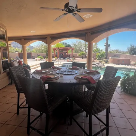 Relaxing Carefree Retreat-Mountain View’s, Pool, Spa & Patio Misters