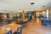 Red Tree Lodge - 3-Star